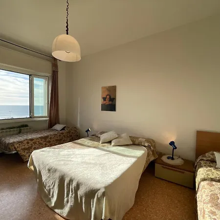 公寓 Piazza Doria 3 E 4 Locali Di Fronte Al Mare Marina dʼAndora