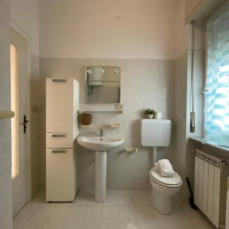 Piazza Doria 3 E 4 Locali Di Fronte Al Mare Apartment Marina dʼAndora