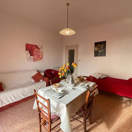 Apartment Piazza Doria 3 E 4 Locali Di Fronte Al Mare